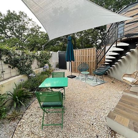 Bulle De Detente Avec Jacuzzi Saint-Martin-de-Londres Εξωτερικό φωτογραφία